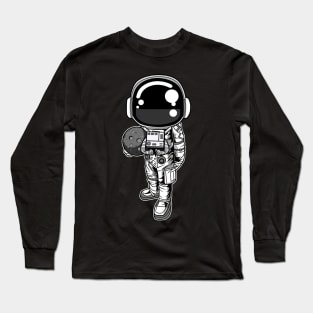 Astronaut Holding the Moon Long Sleeve T-Shirt